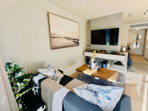 Tokyo Apartments - Luxury Family Studio with Balcony